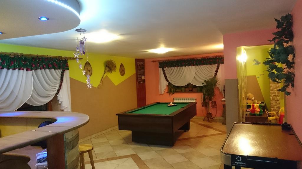 Pod Tatrami Bed & Breakfast Bukowina Tatrzańska Eksteriør bilde