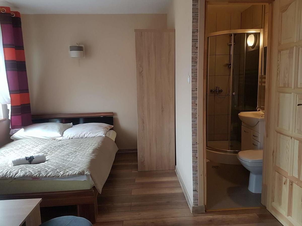 Pod Tatrami Bed & Breakfast Bukowina Tatrzańska Eksteriør bilde