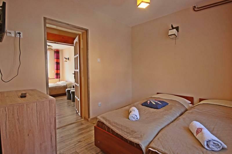 Pod Tatrami Bed & Breakfast Bukowina Tatrzańska Eksteriør bilde